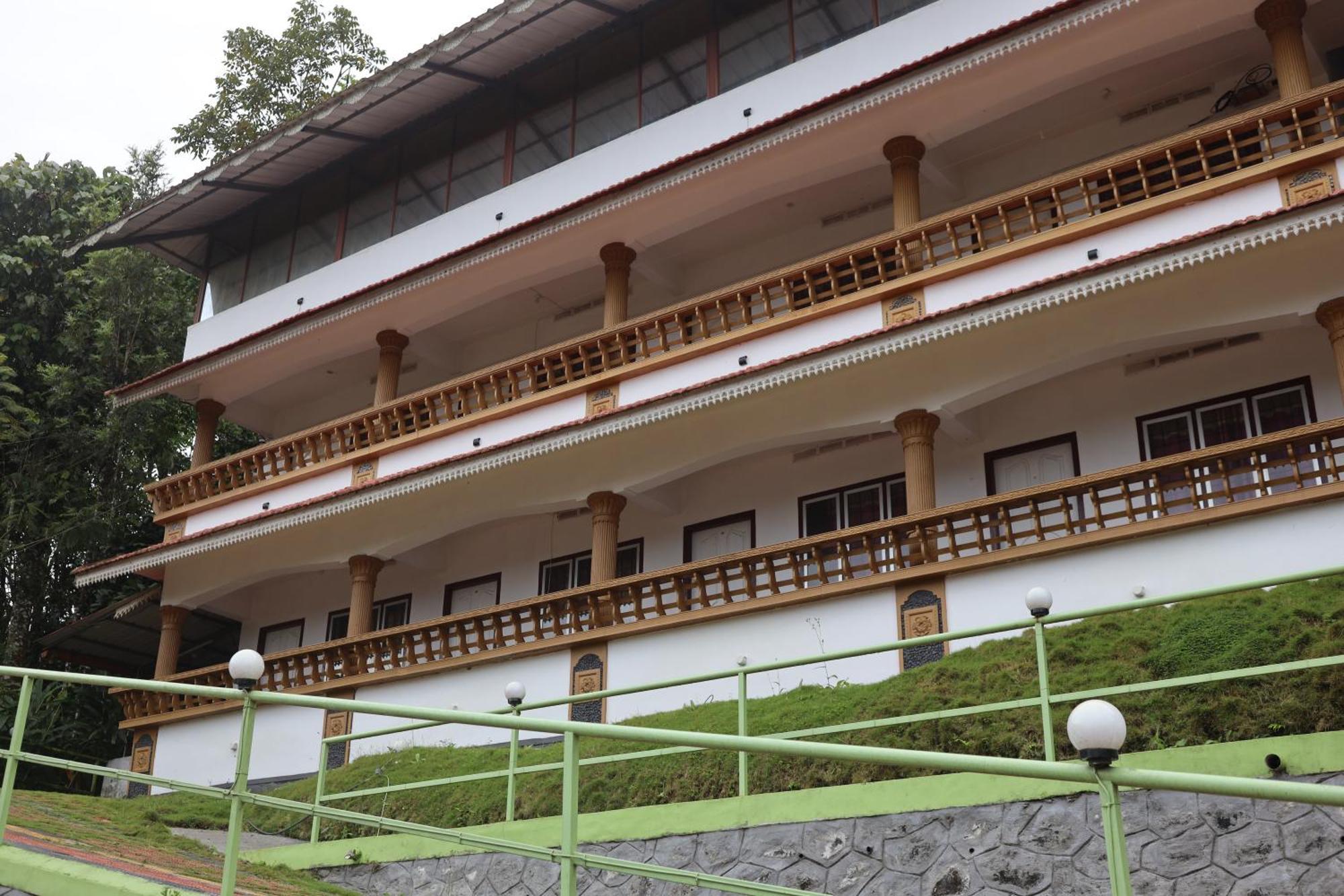 Ashramam Health Resort Kattappana Екстериор снимка