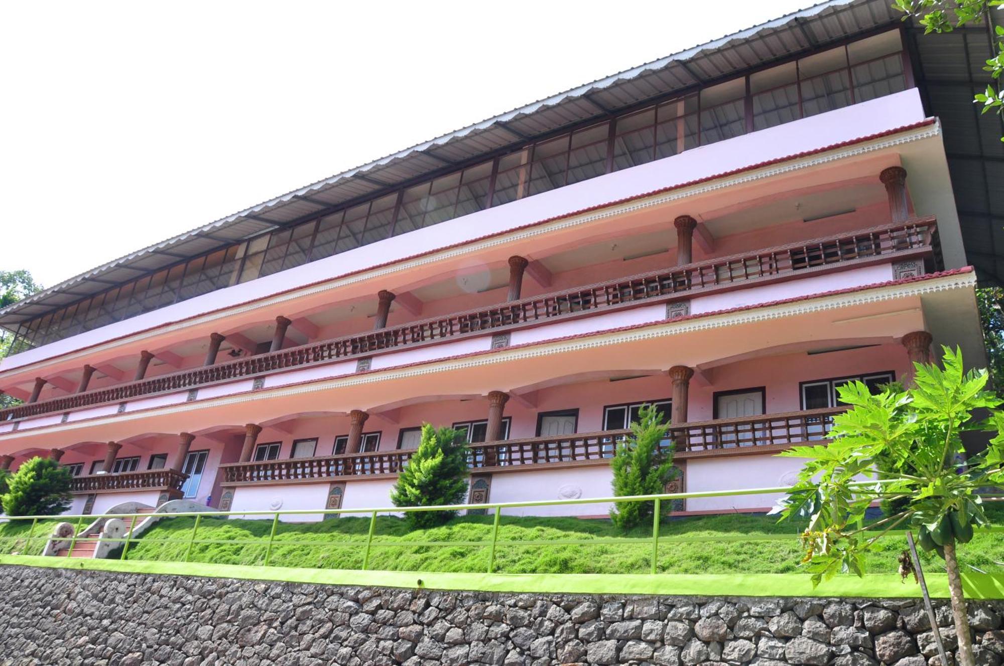Ashramam Health Resort Kattappana Екстериор снимка